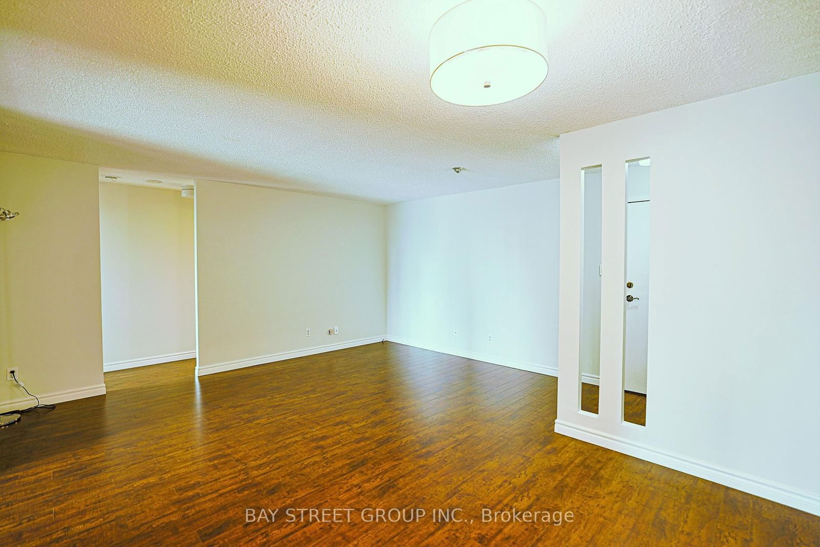 633 Bay St, unit 2710 for rent - image #20