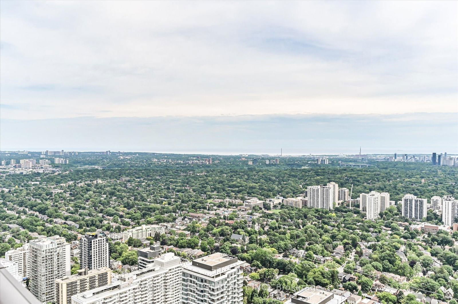 8 Eglinton Ave E, unit Ph 5801 for sale