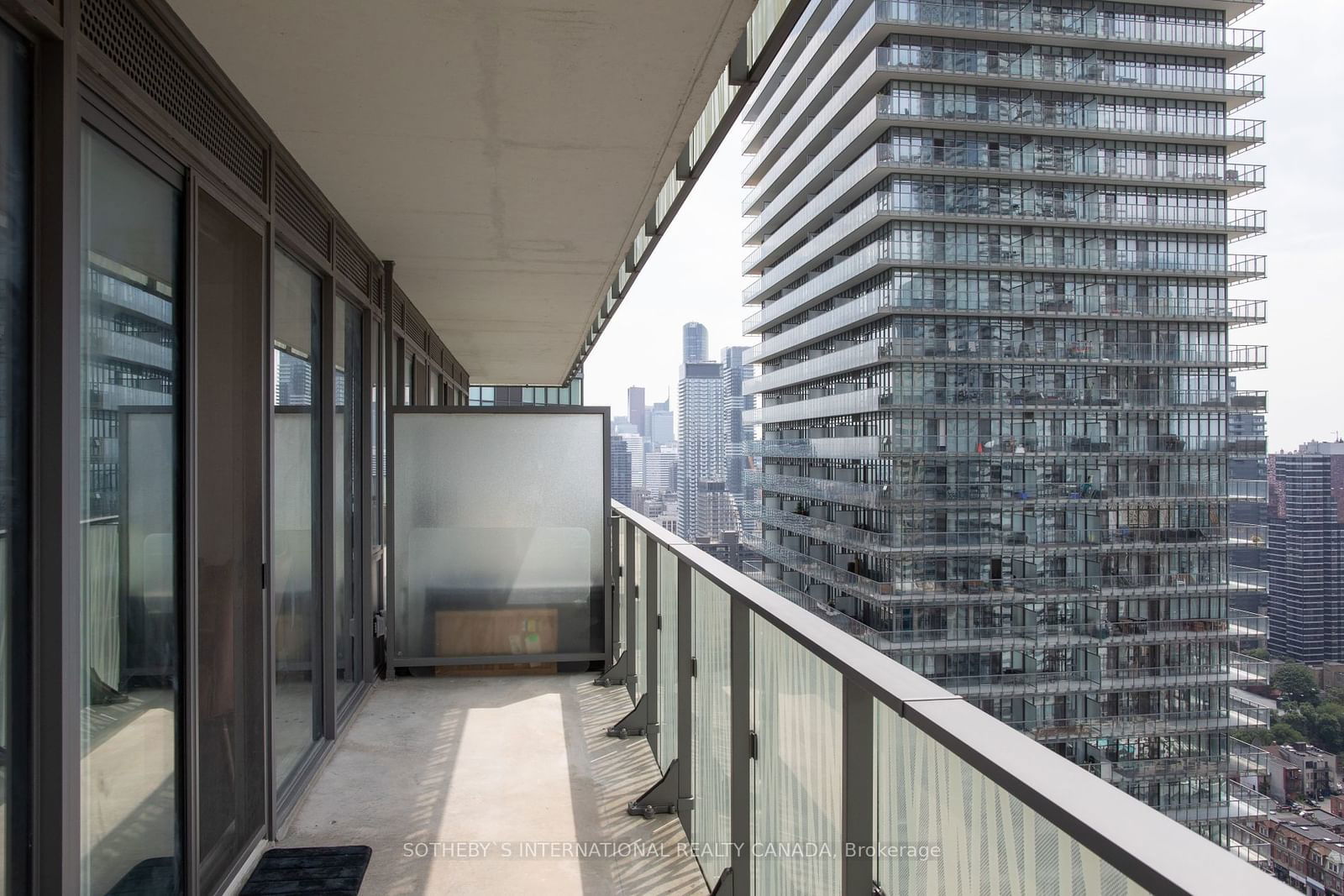 42 Charles St E, unit 3205 for rent - image #10