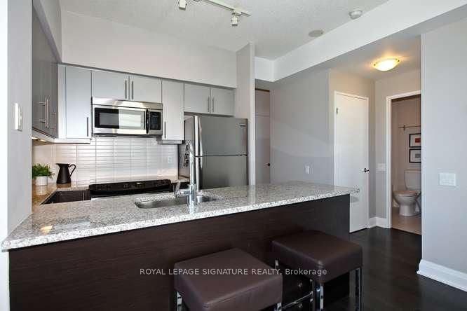 83 Redpath Ave, unit 402 for sale - image #31