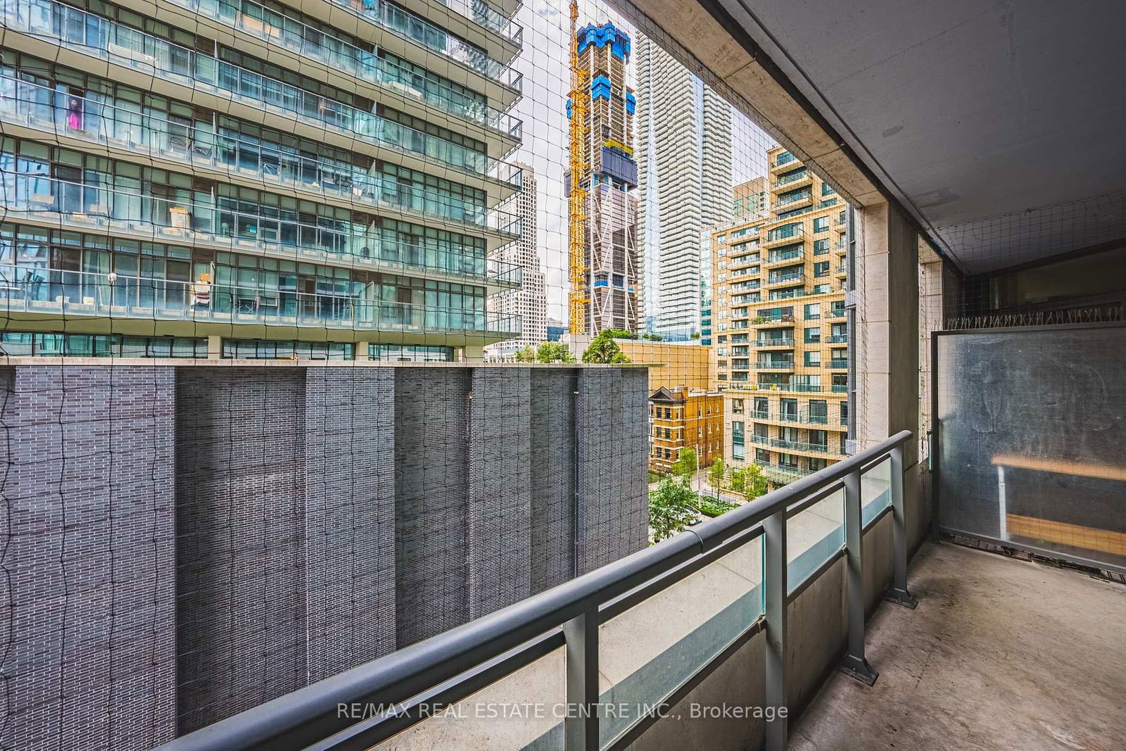 45 Charles St E, unit 605 for sale - image #18