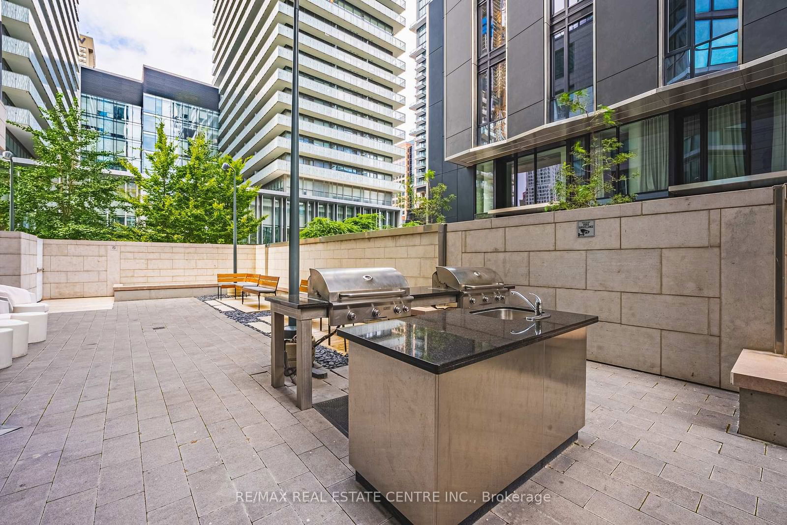 45 Charles St E, unit 605 for sale - image #36