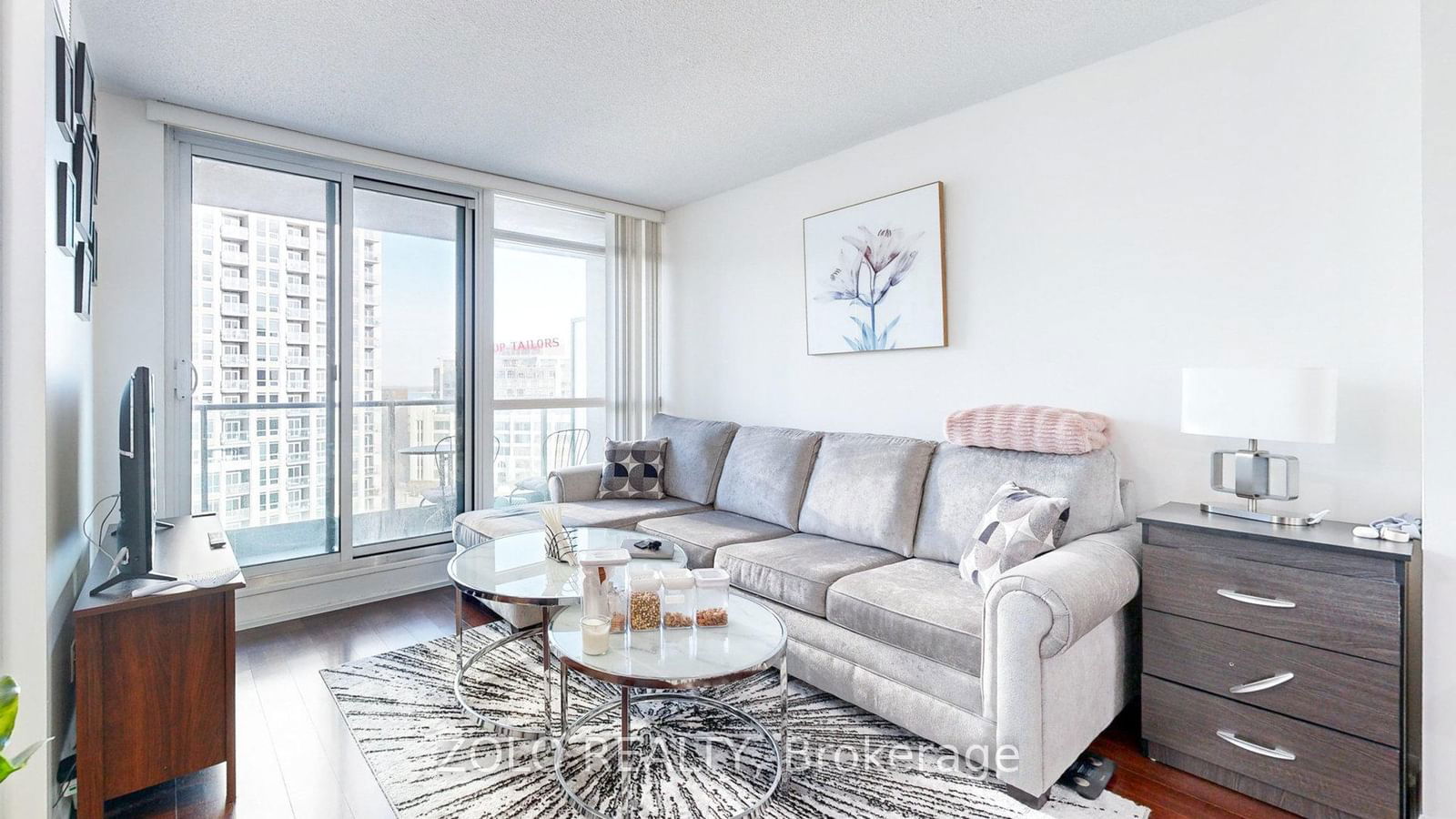 215 Fort york Blvd, unit 1301 for rent - image #11