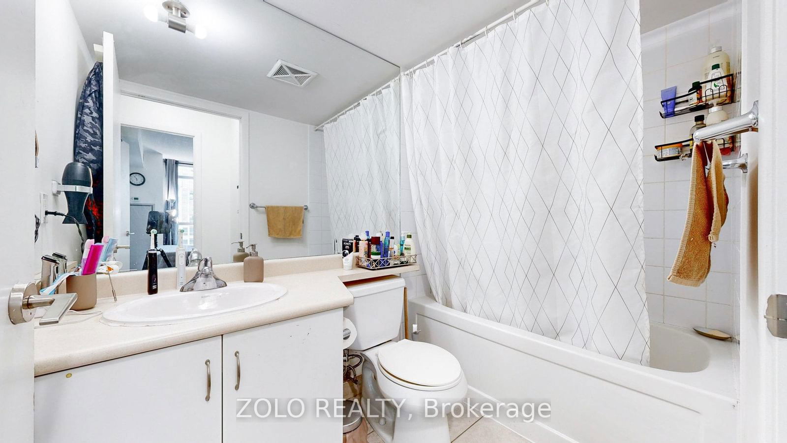 215 Fort york Blvd, unit 1301 for rent - image #22