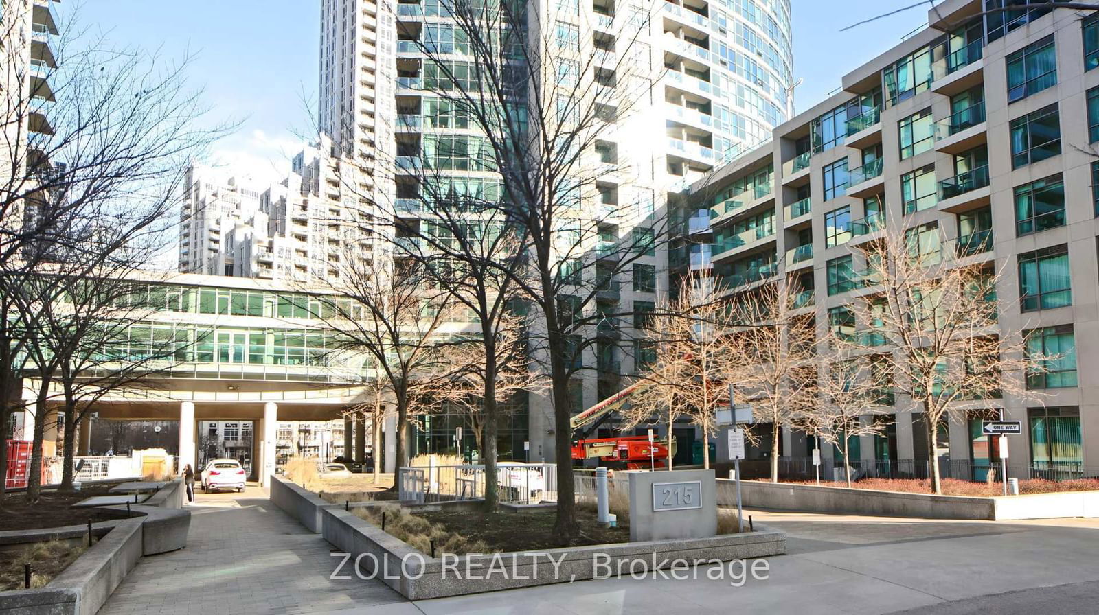 215 Fort york Blvd, unit 1301 for rent - image #3