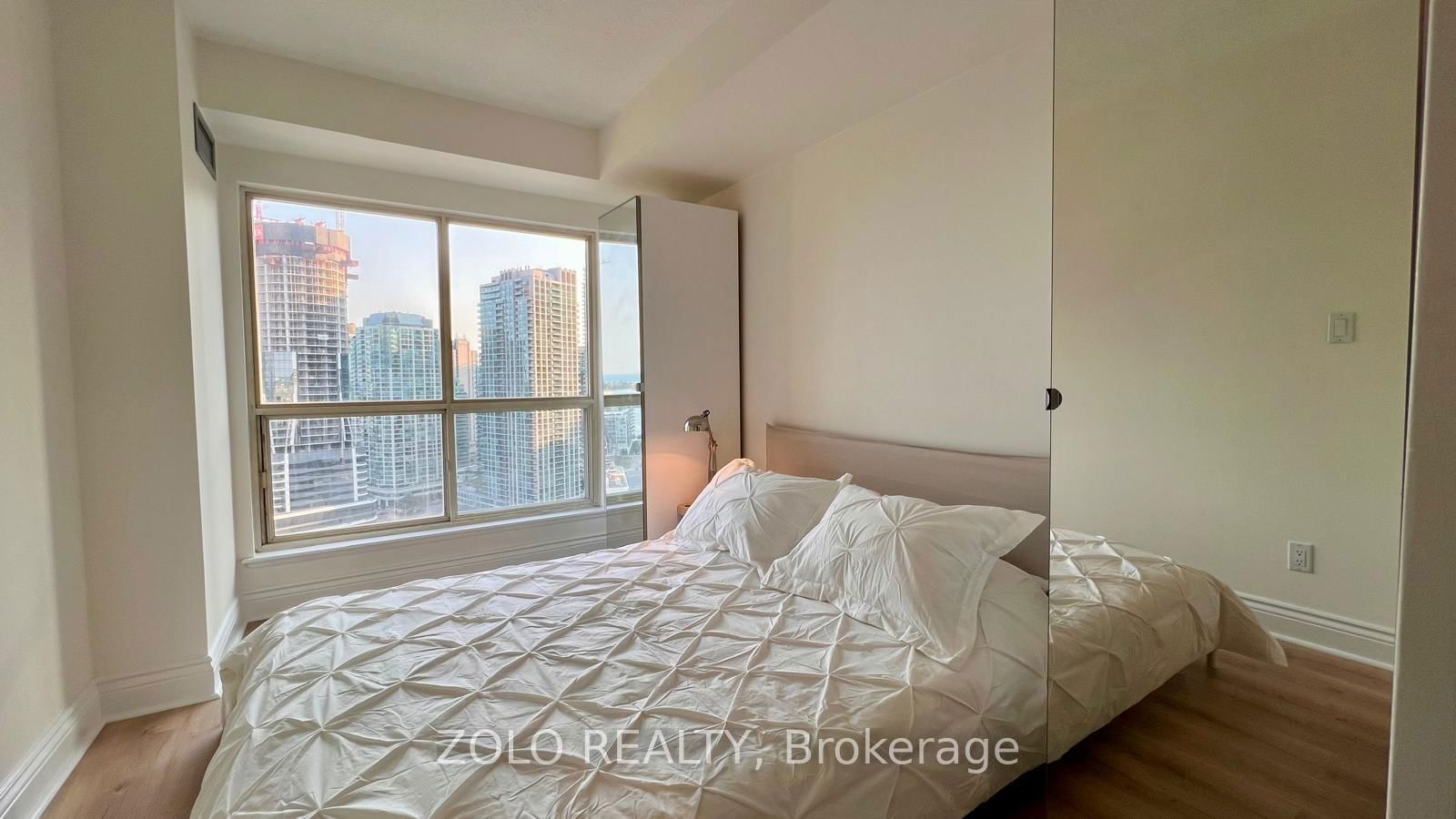 25 The Esplanade, unit 2621 for rent - image #5