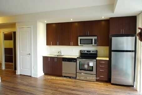 560 Front St W, unit 813 for rent - image #2