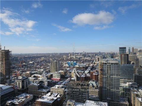 224 King St W, unit 3801 for rent - image #4