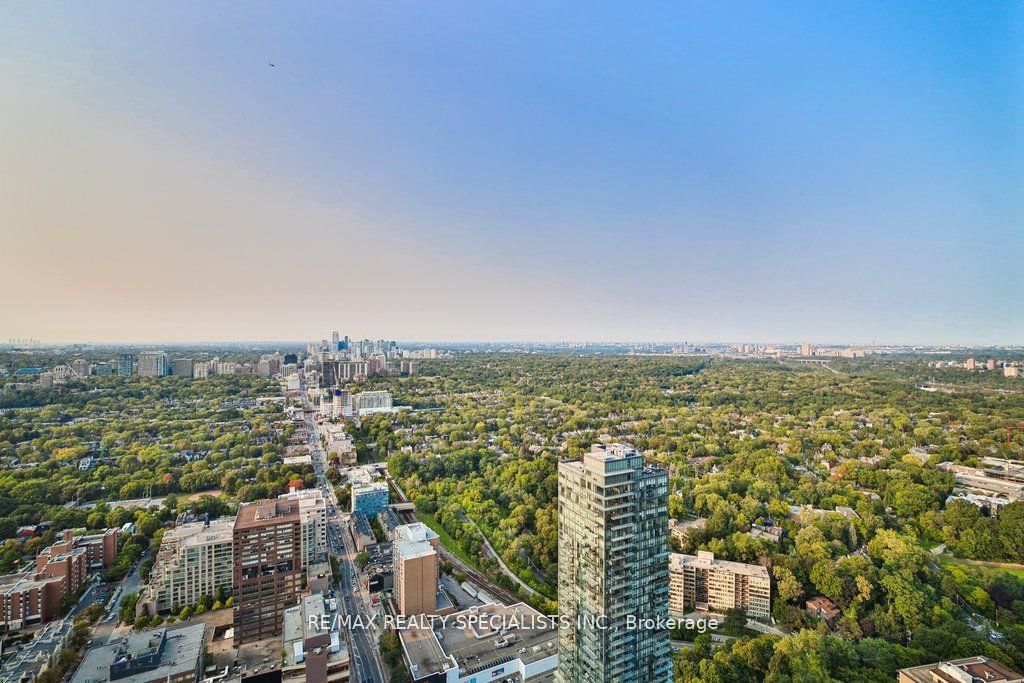 1 Yorkville Ave, unit 5102 for sale - image #24