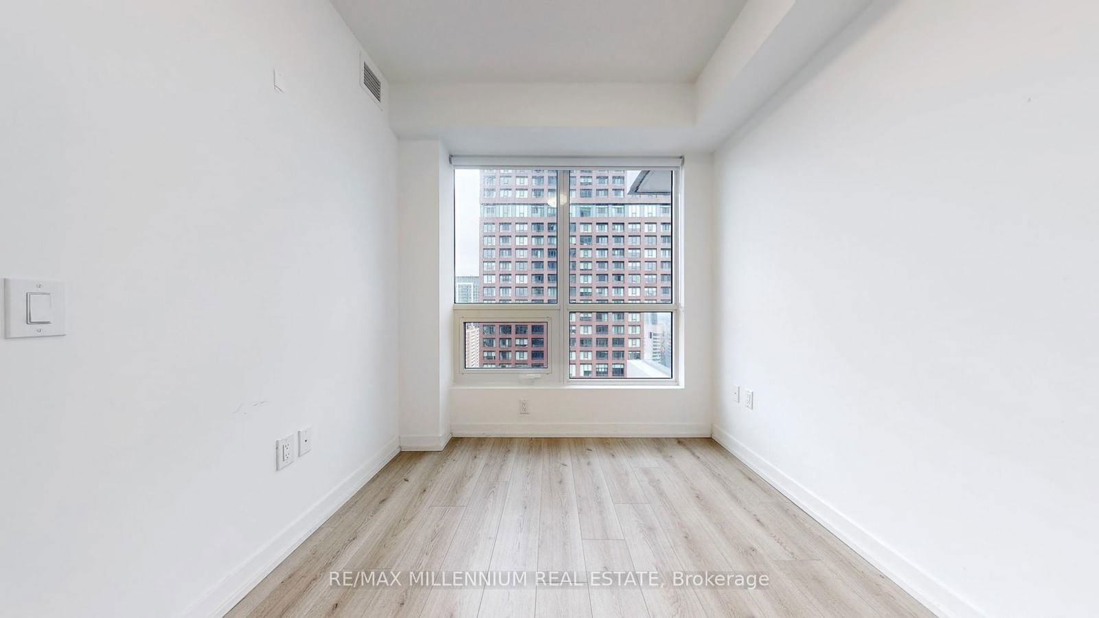 395 BLOOR St E, unit 3010 for rent - image #15