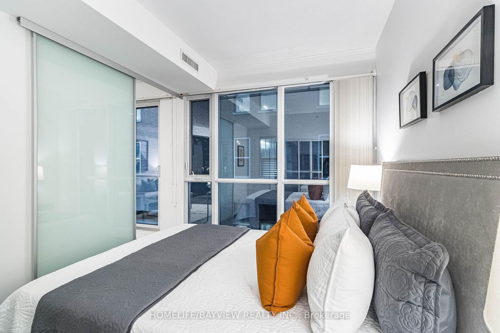 70 Temperance St, unit 1007 for sale