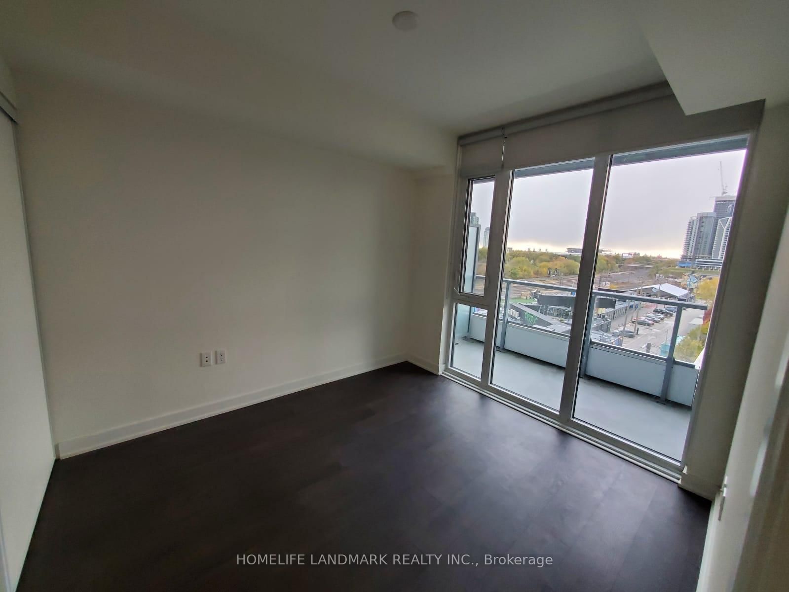 27 Bathurst St, unit 513W for rent - image #4