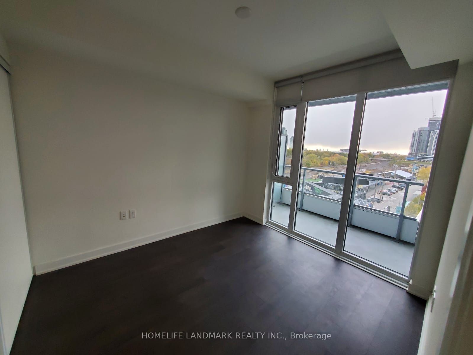 27 Bathurst St, unit 513W for rent - image #6