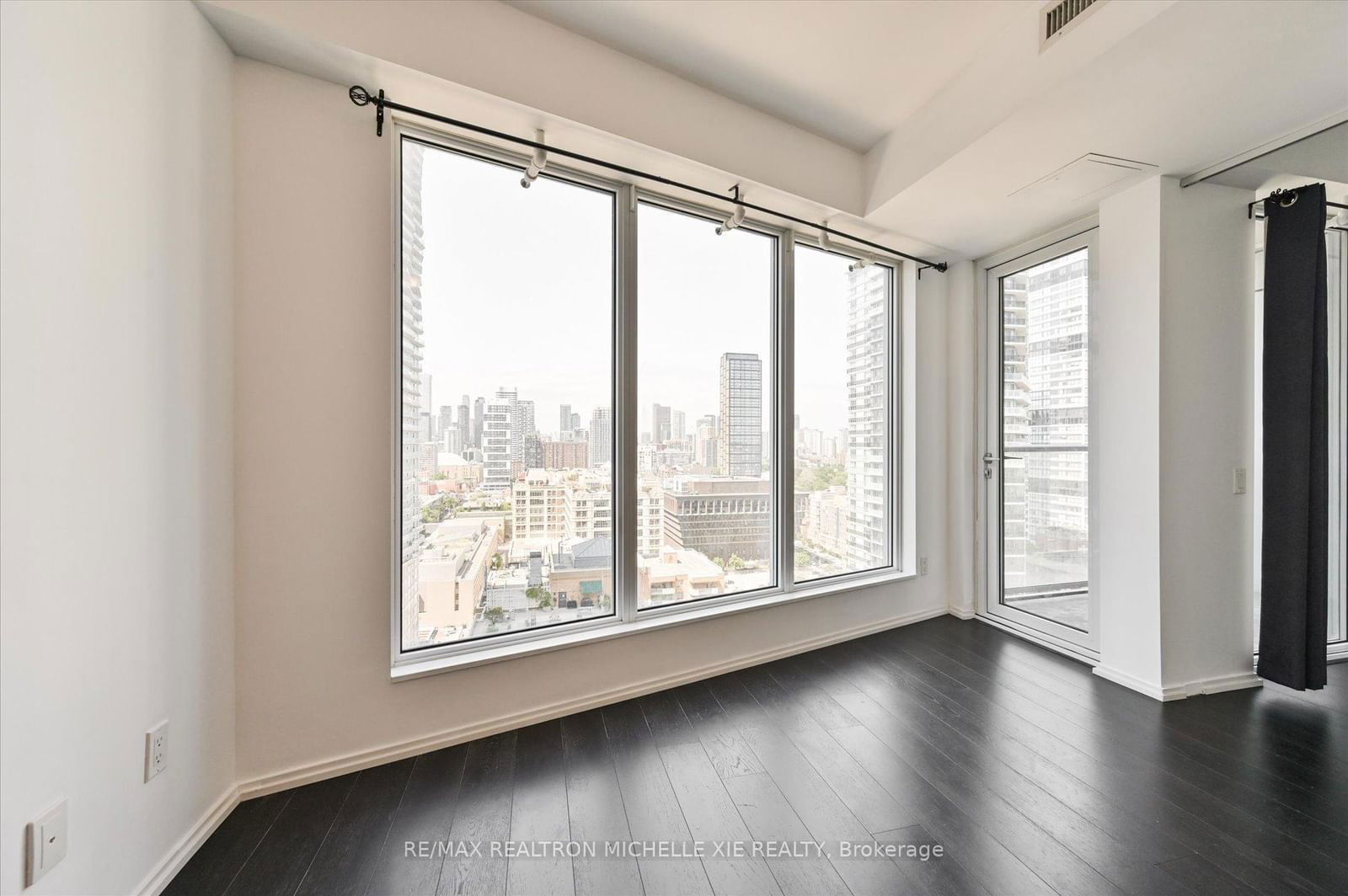 68 Shuter St, unit 2609 for sale - image #12