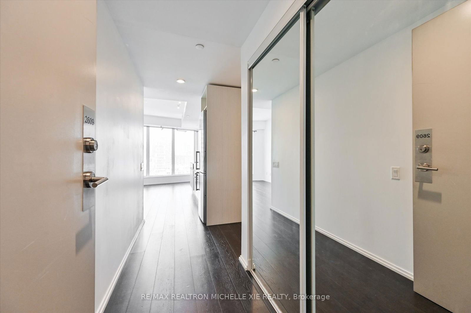 68 Shuter St, unit 2609 for sale - image #8