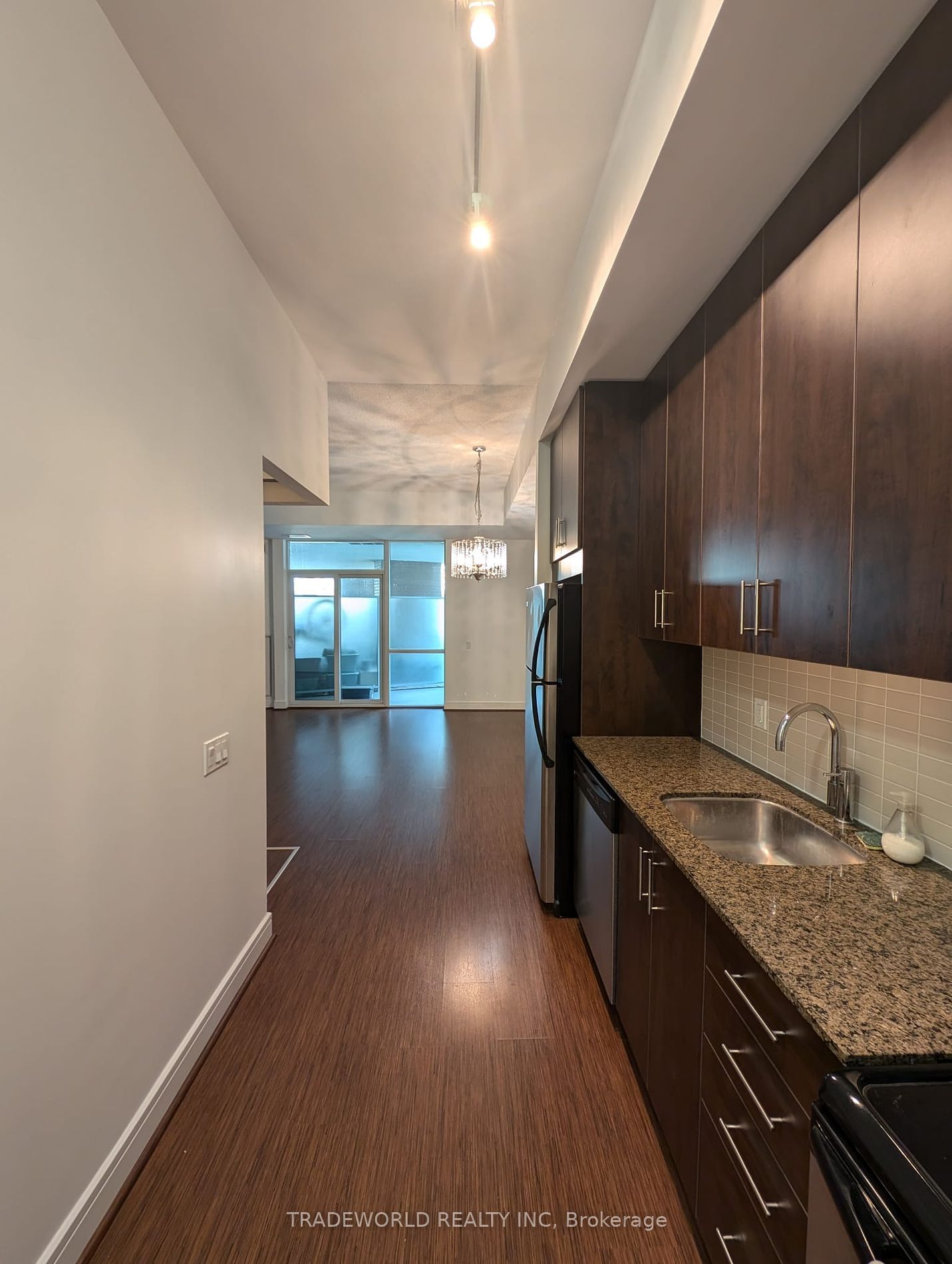 112 George St, unit 502 for rent - image #6