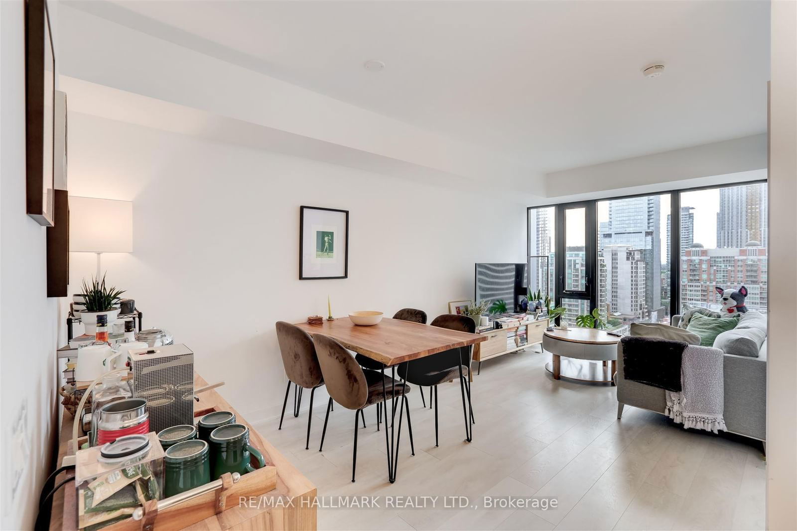 188 Cumberland St, unit 1903 for rent - image #5