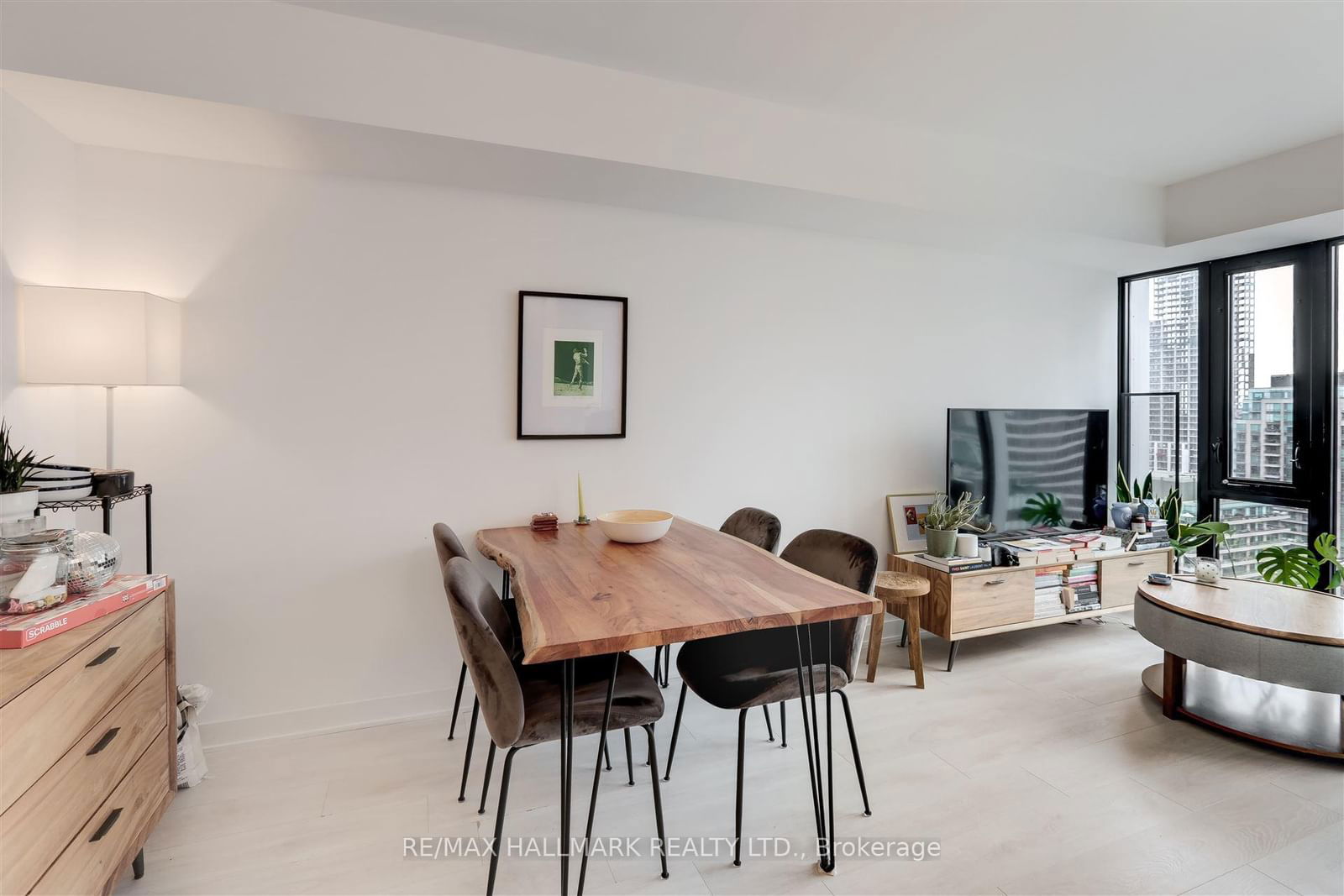 188 Cumberland St, unit 1903 for rent - image #6