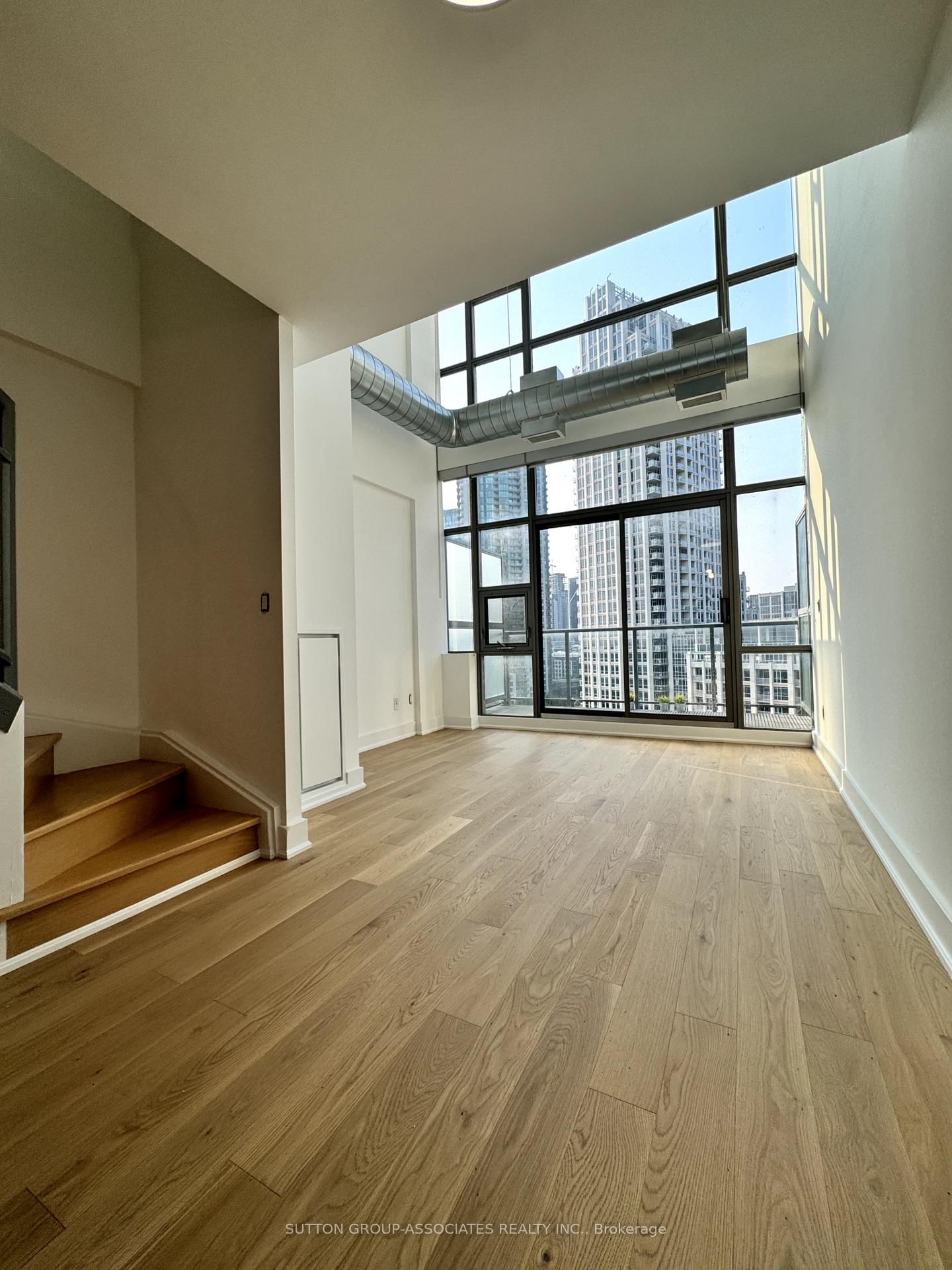 637 Lake Shore Blvd W, unit 815 for rent - image #4