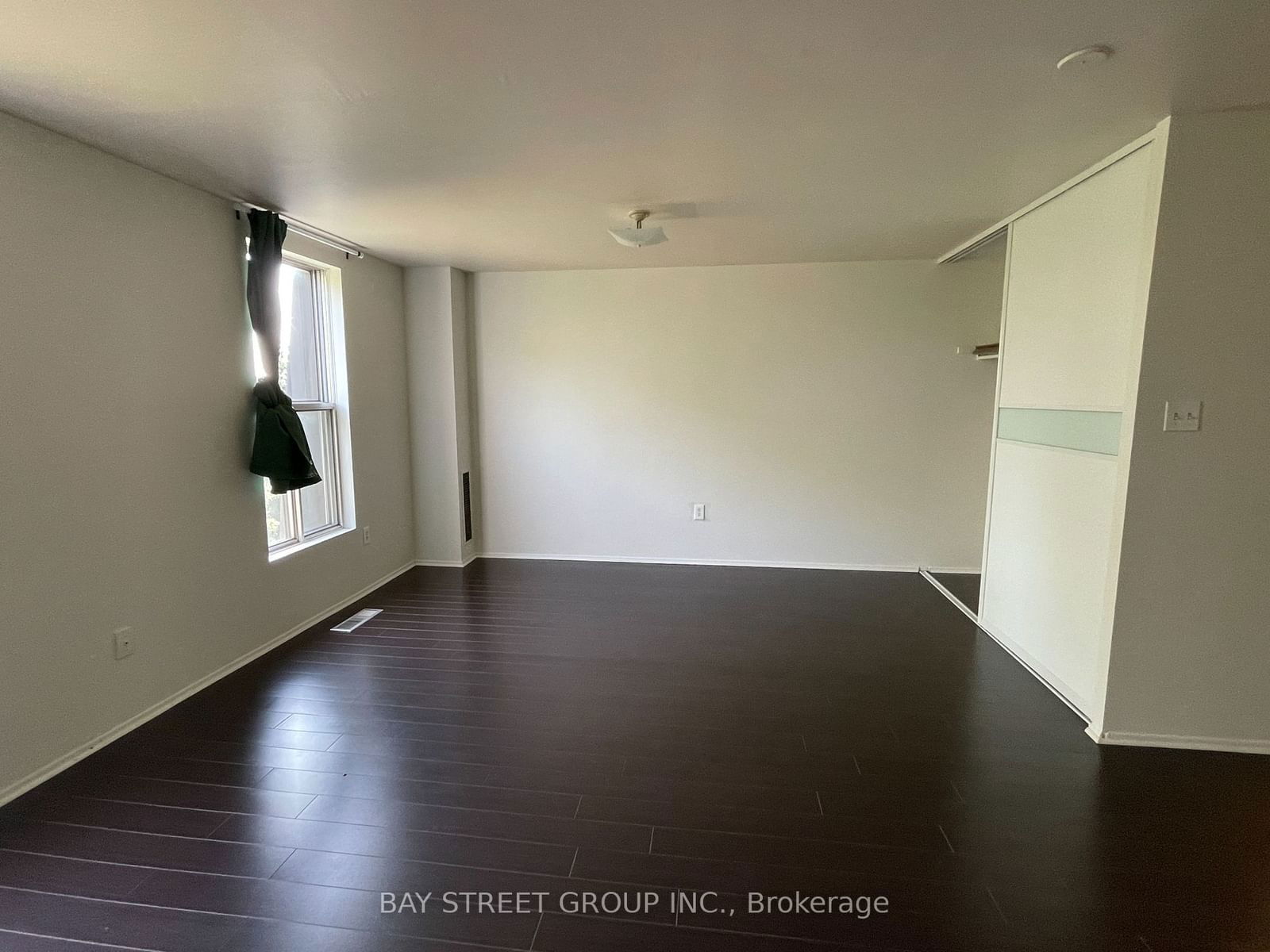 165 Cherokee Blvd, unit 288 for rent