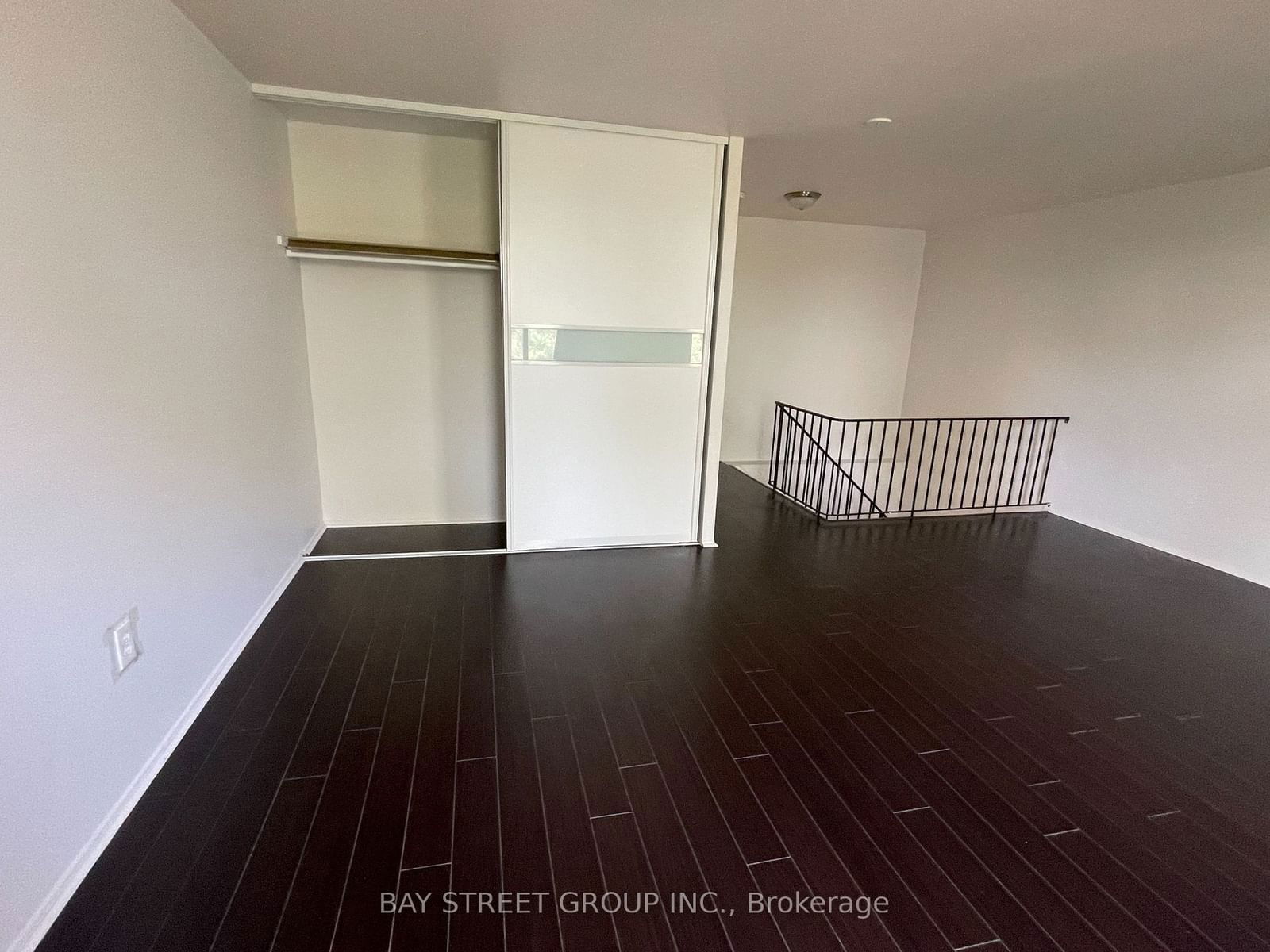 165 Cherokee Blvd, unit 288 for rent