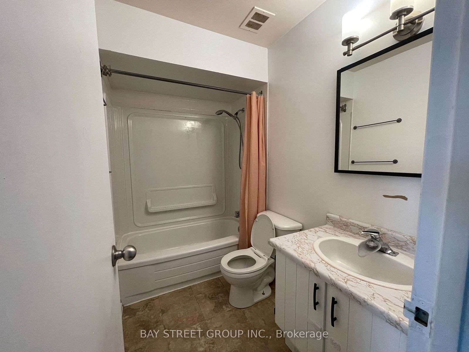 165 Cherokee Blvd, unit 288 for rent - image #20