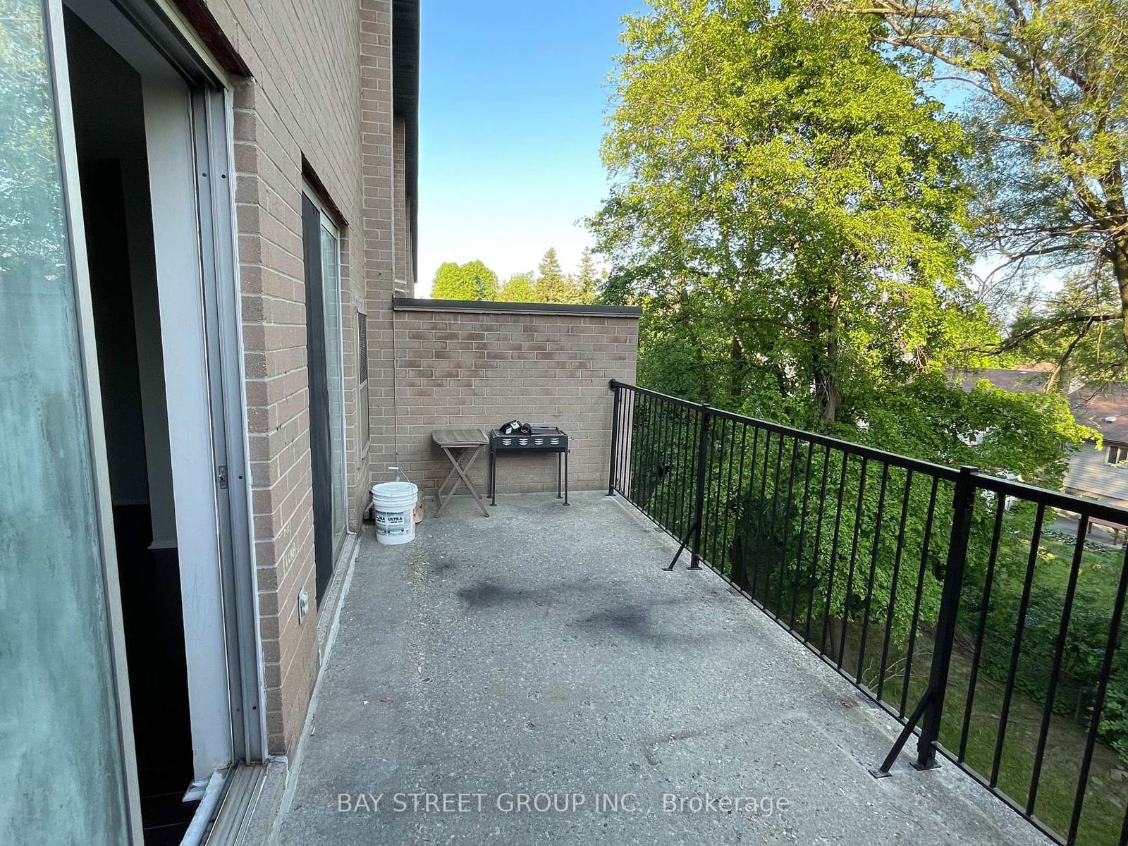 165 Cherokee Blvd, unit 288 for rent - image #5