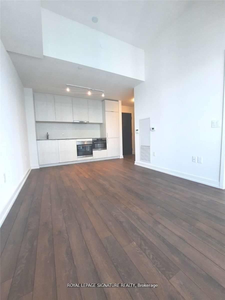 158 Front St E, unit 1916 for rent