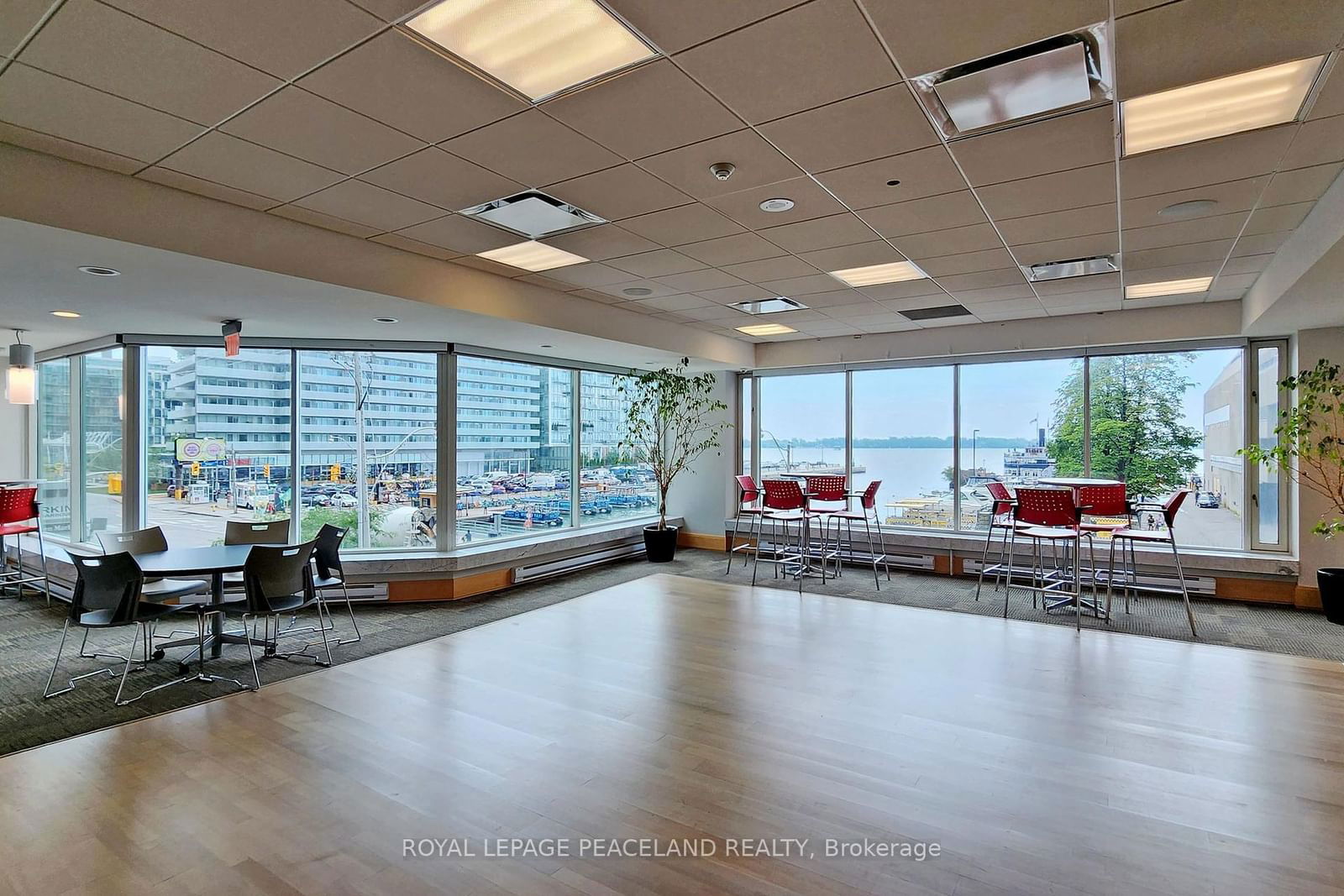 10 Queens Quay W, unit 1009 for sale - image #39