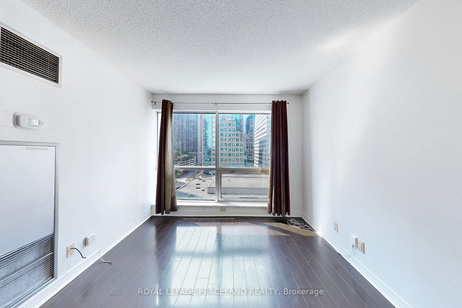 10 Queens Quay W, unit 1009 for sale - image #5