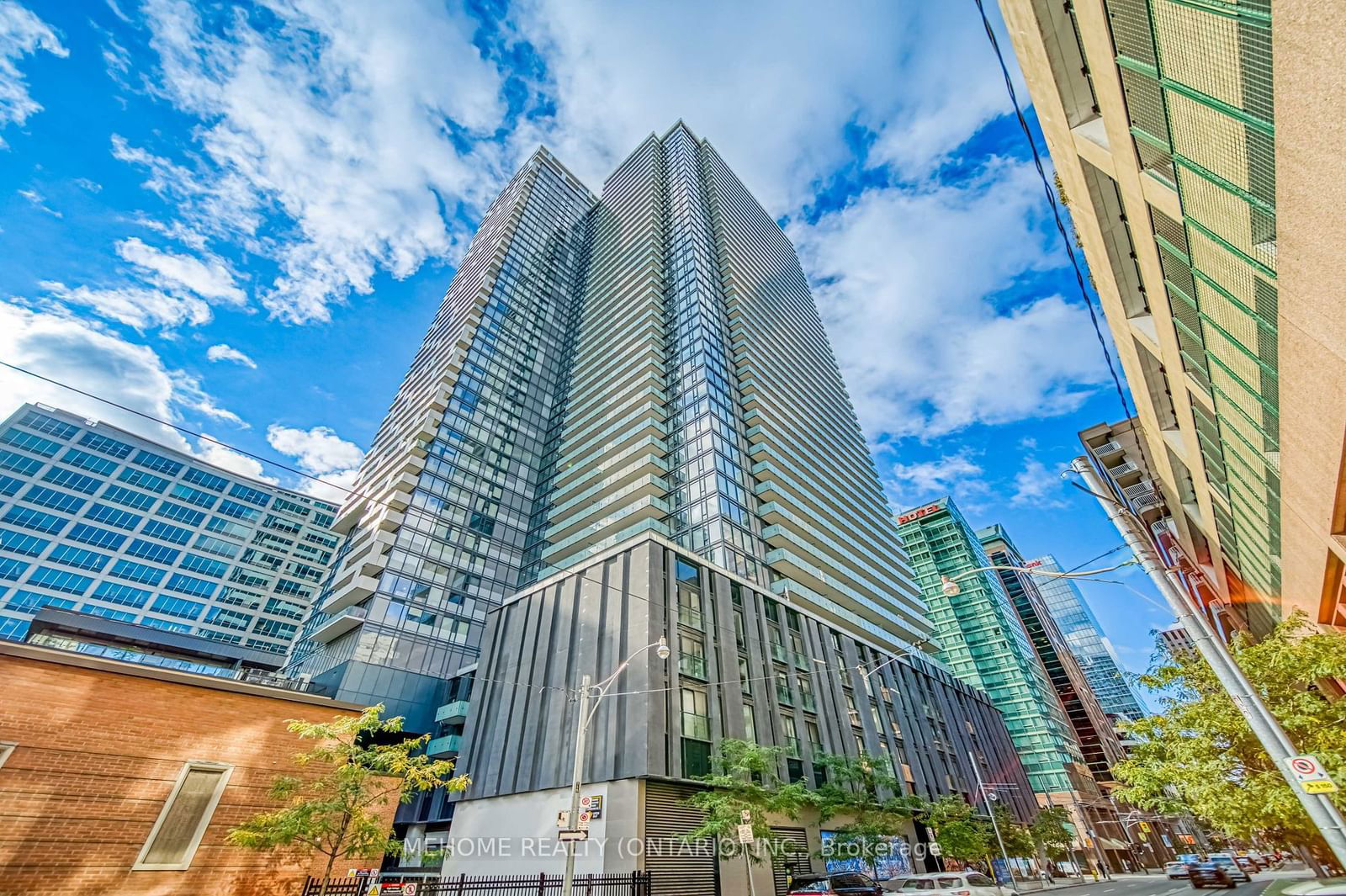 25 Richmond St E, unit 2109 for rent - image #1