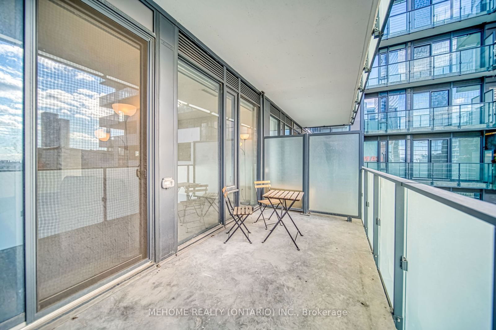 25 Richmond St E, unit 2109 for rent