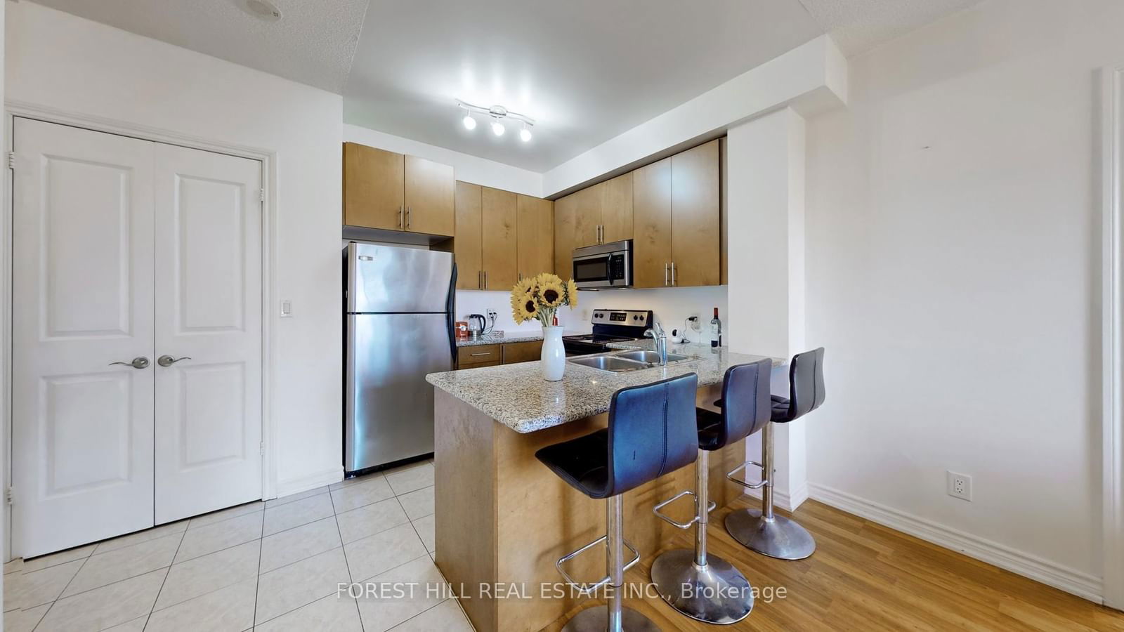 133 Wynford Dr, unit 1608 for sale - image #8