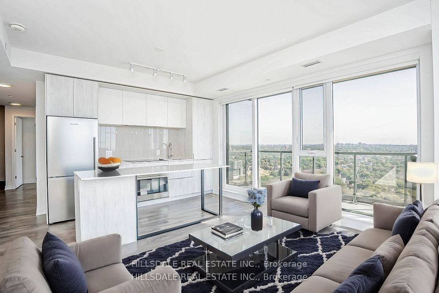 130 River St, unit 3002 for rent - image #2