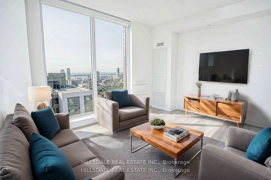 130 River St, unit 3002 for rent - image #3