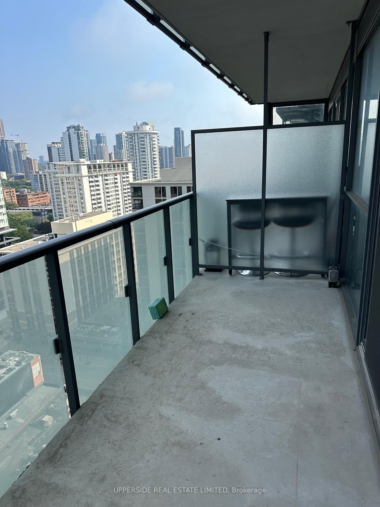 15 Grenville St, unit 1808 for sale