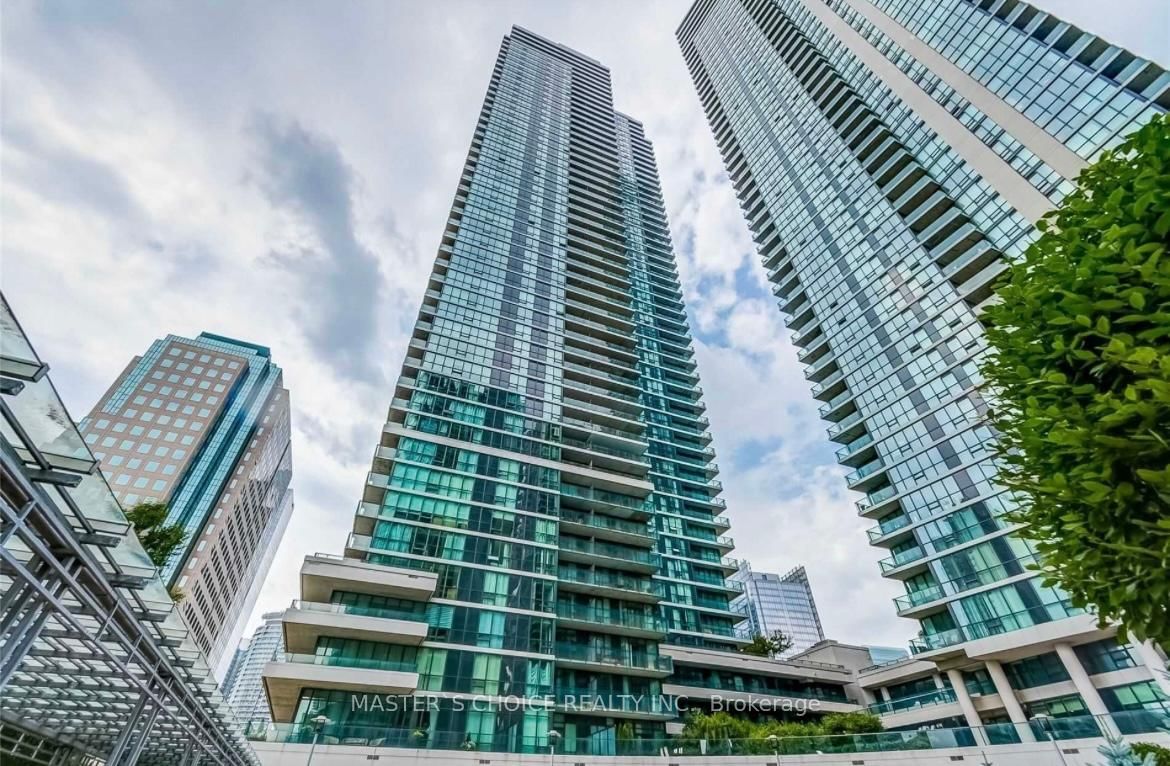 33 Bay St, unit 2906 for rent - image #2