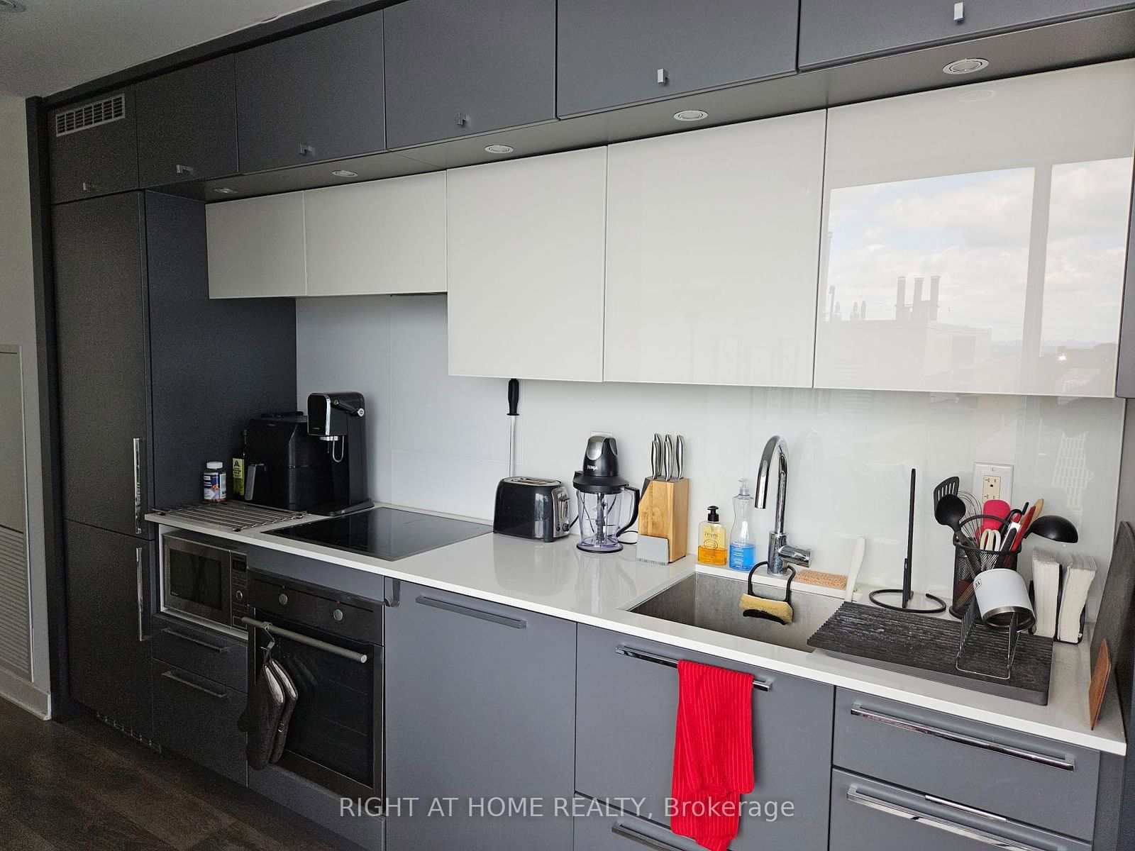 15 Grenville St, unit 2603 for sale - image #8