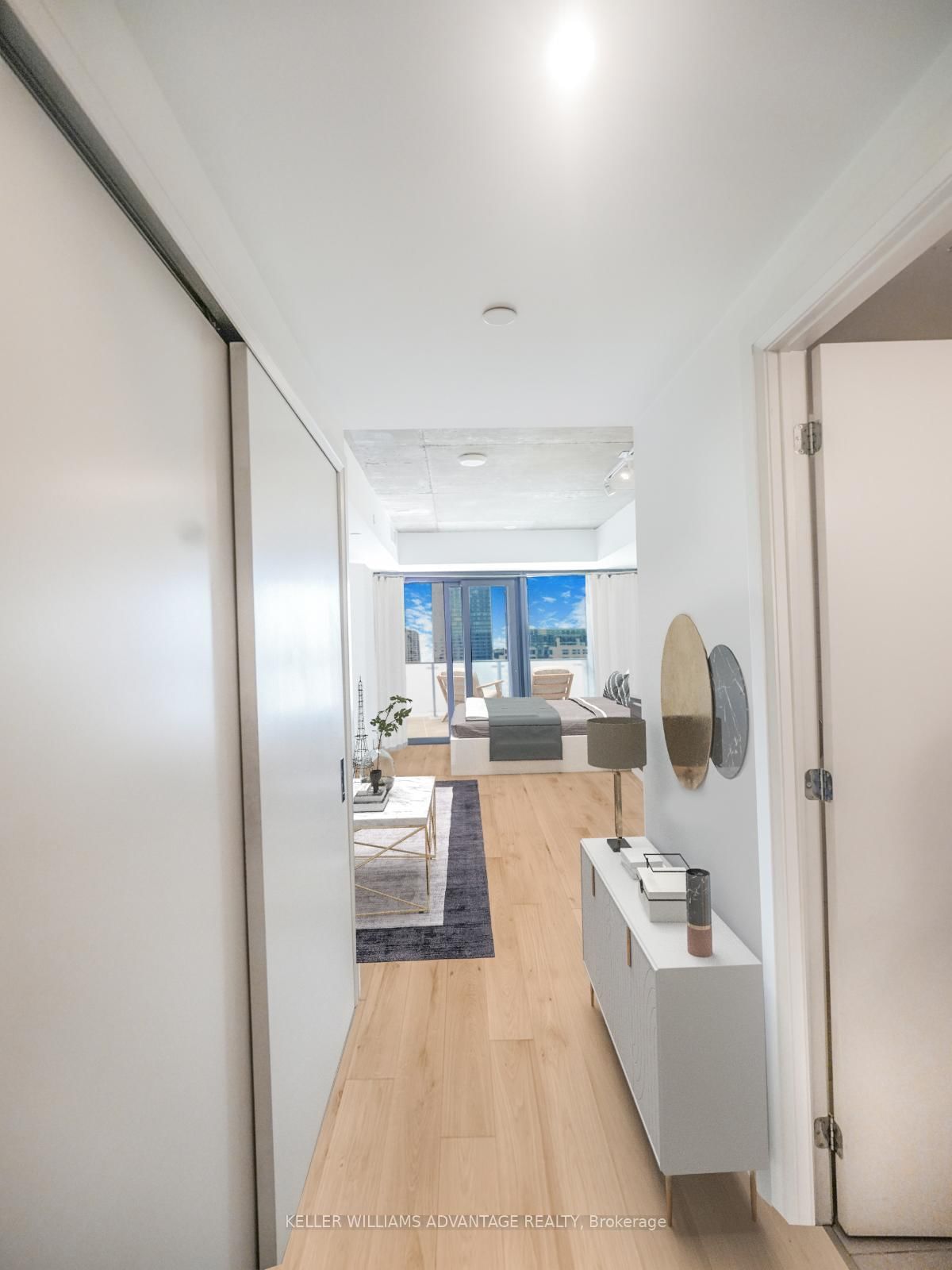 224 King St W, unit 1806 for sale - image #5