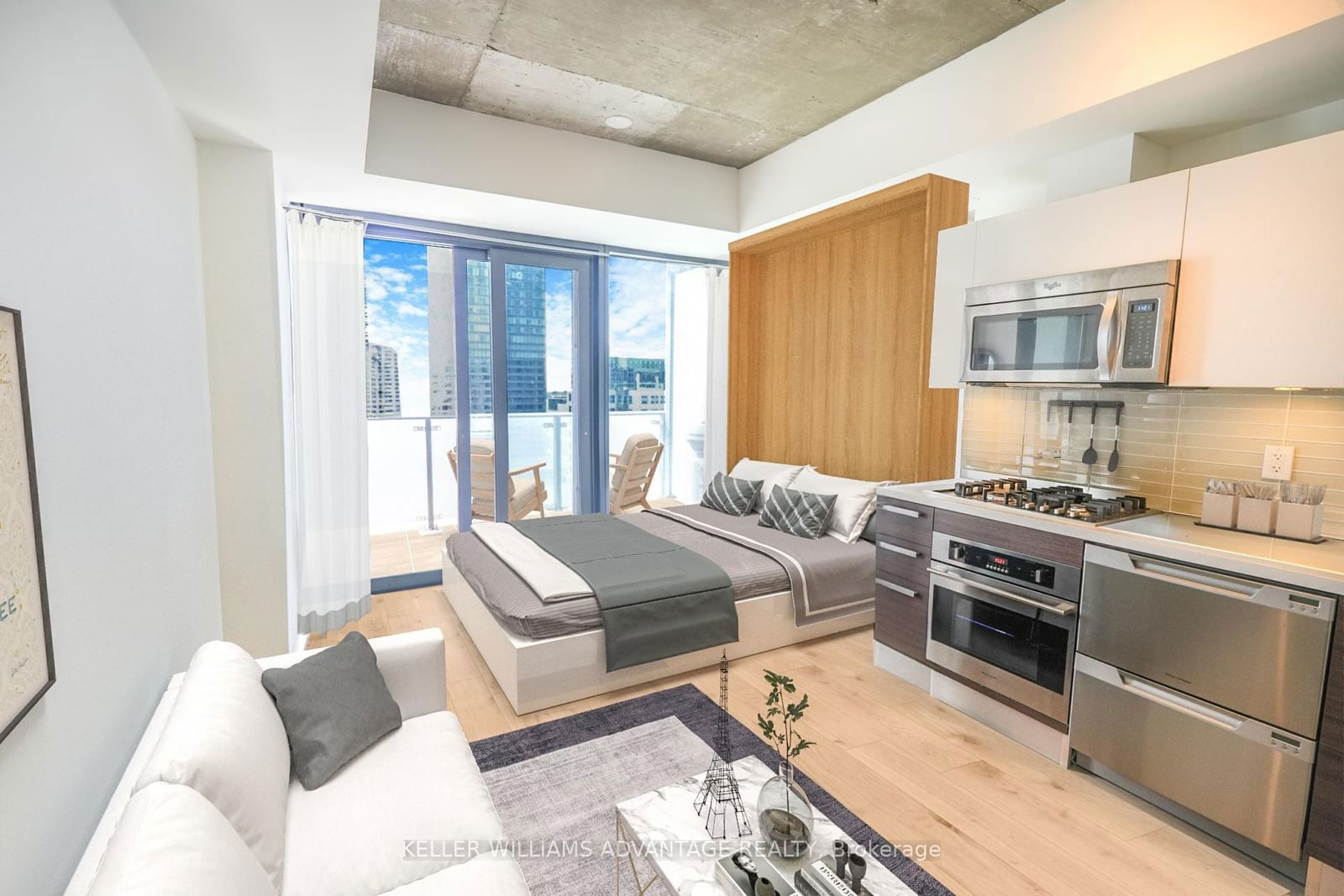 224 King St W, unit 1806 for sale