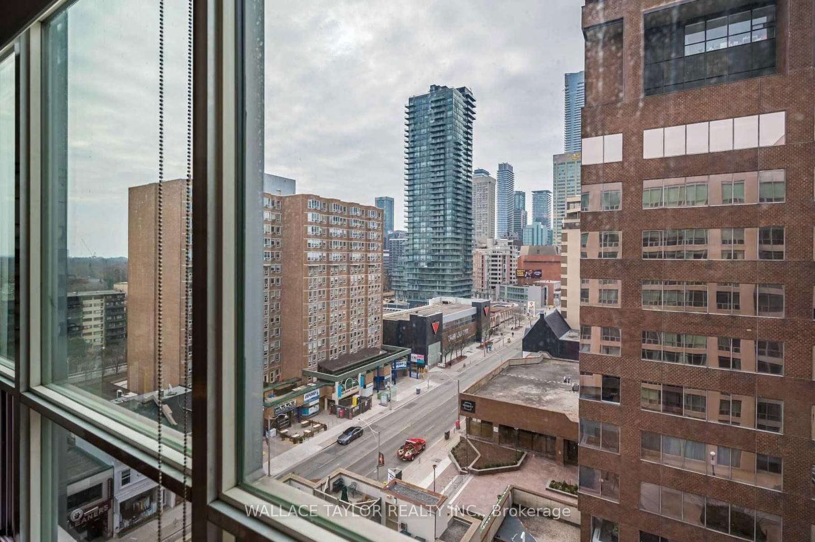 942 Yonge St, unit 1003 for rent - image #15