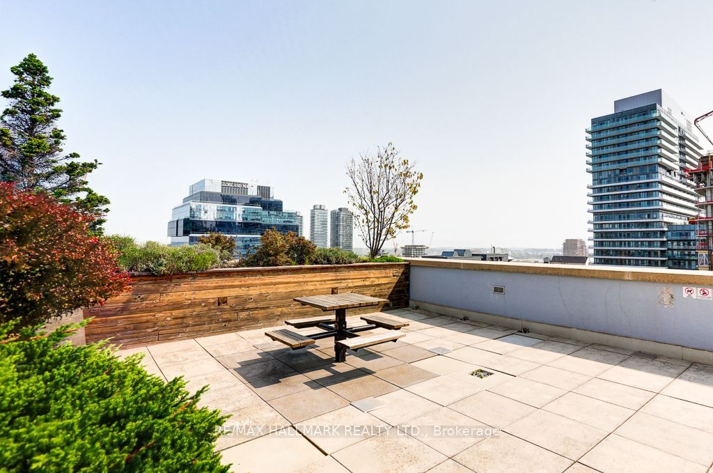 230 King St E, unit 911 for sale - image #22