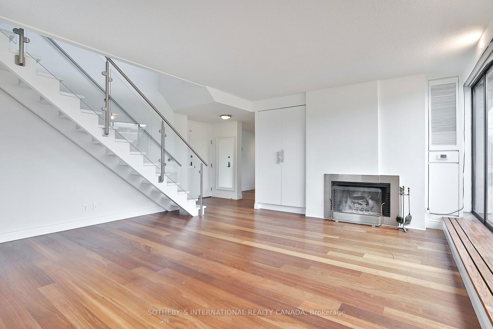 18A Hazelton Ave, unit 606 for sale - image #7