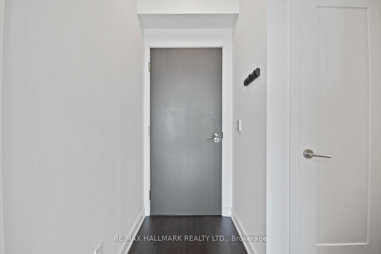 88 Scott St, unit 3905 for rent - image #3