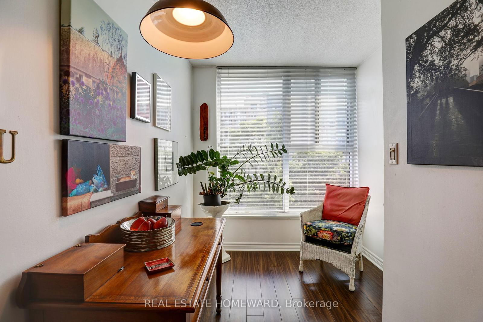 222 The Esplanade, unit 422 for sale - image #11