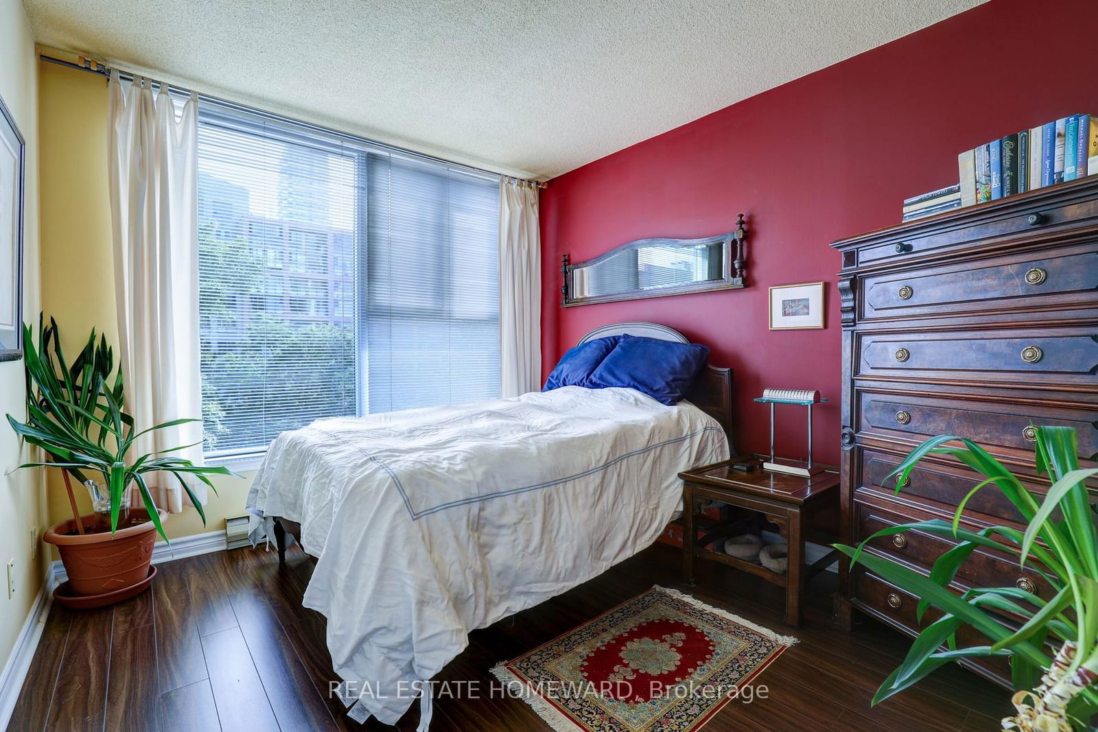 222 The Esplanade, unit 422 for sale - image #14