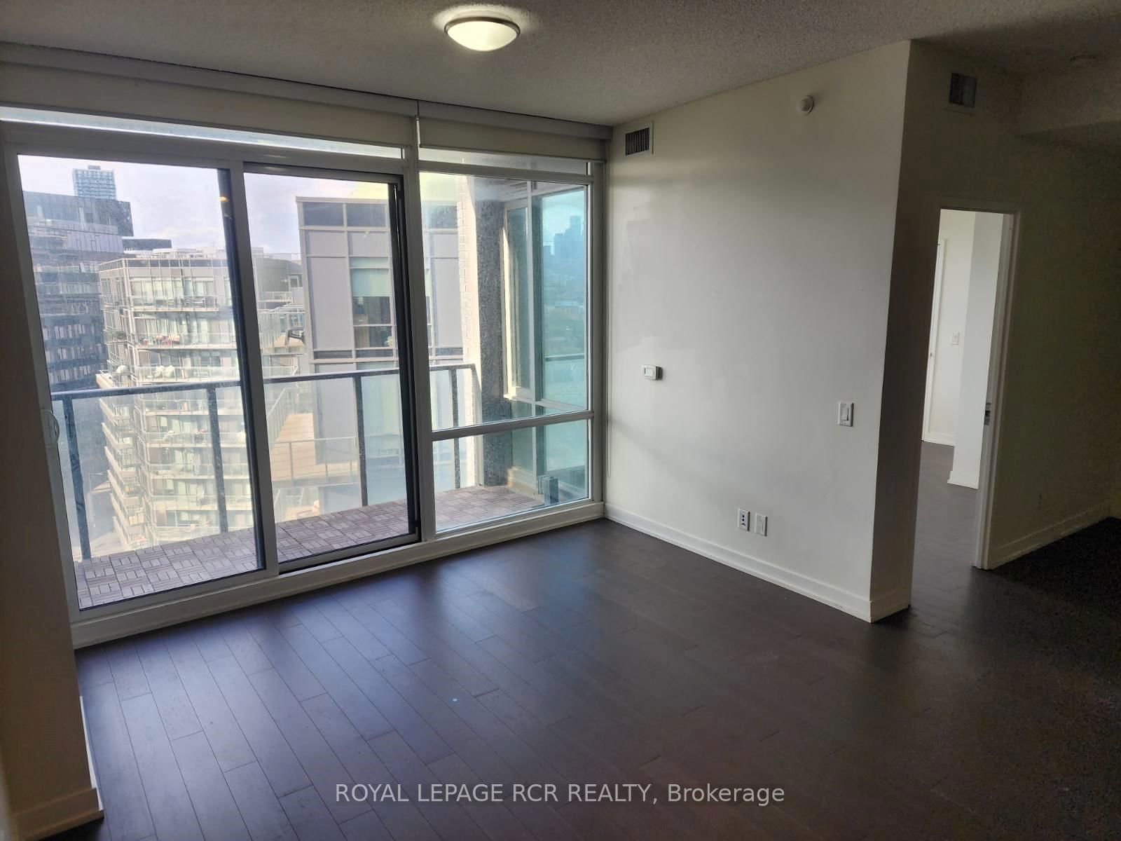 120 Bayview Ave, unit S1107 for rent - image #5