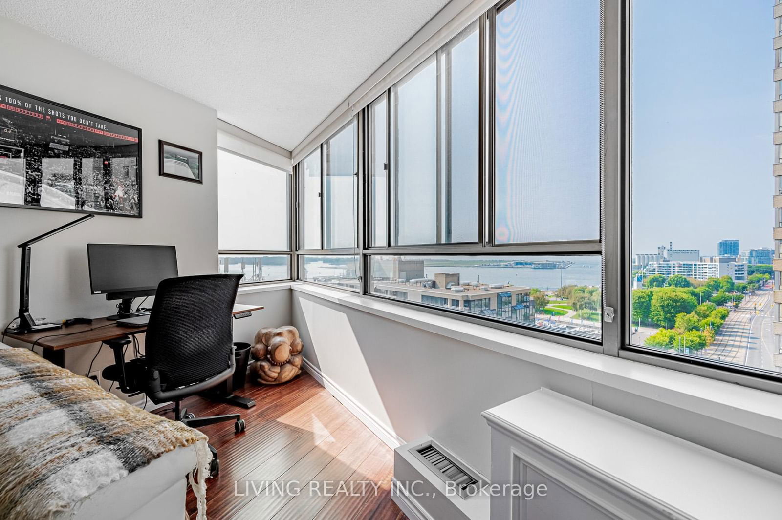 260 Queens Quay W, unit 1202 for rent - image #14