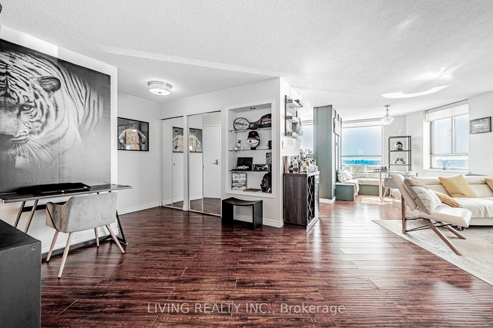 260 Queens Quay W, unit 1202 for rent - image #7