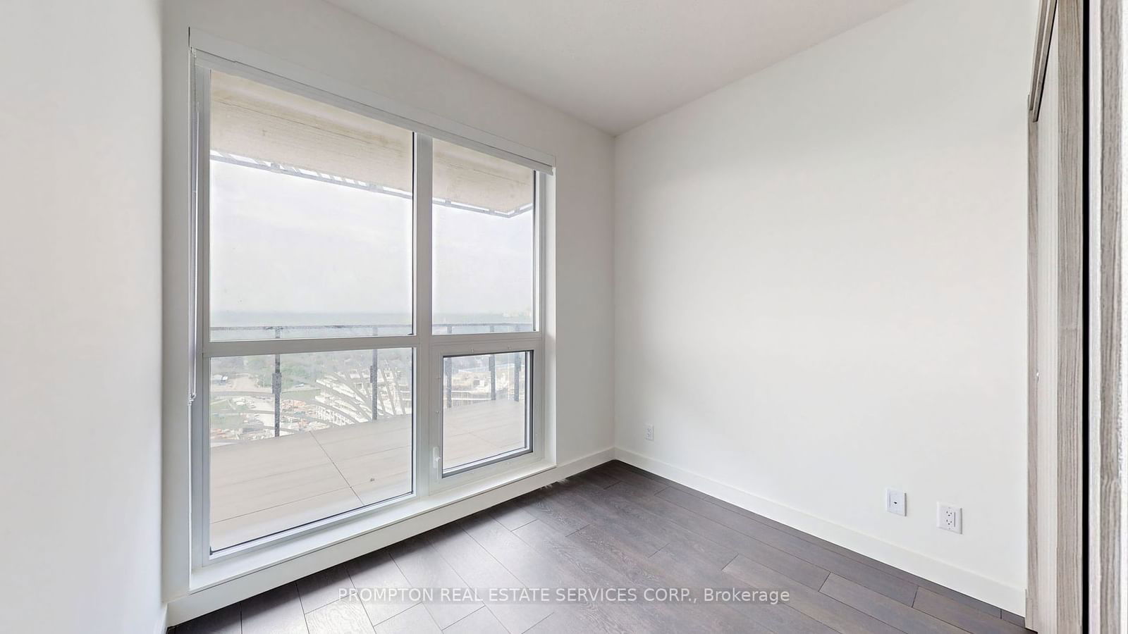 95 McMahon Dr, unit 3708 for sale - image #27